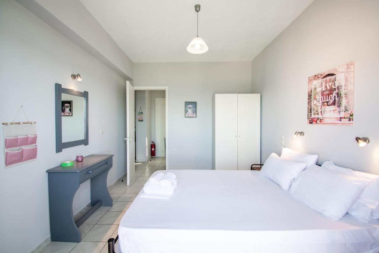 Bellezza Del Mare Appartement Amoudi Buitenkant foto